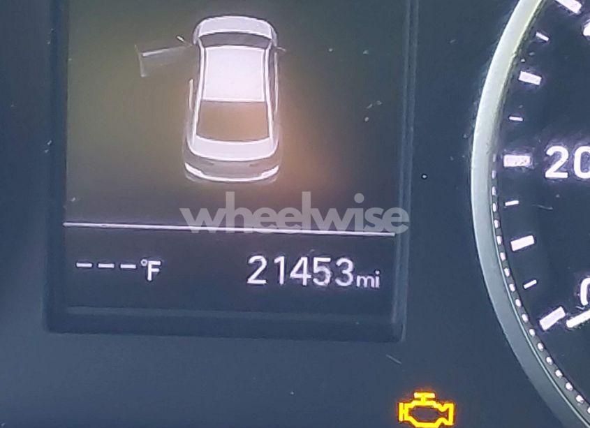 Photo 15 of 2020 Hyundai Elantra SE (VIN 5NPD74LF1LH505170)