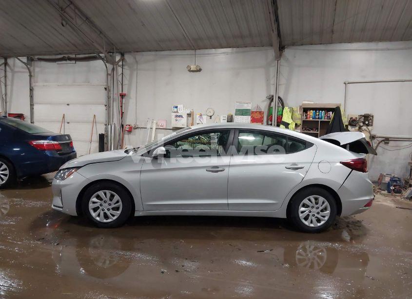Photo 14 of 2020 Hyundai Elantra SE (VIN 5NPD74LF1LH506917)