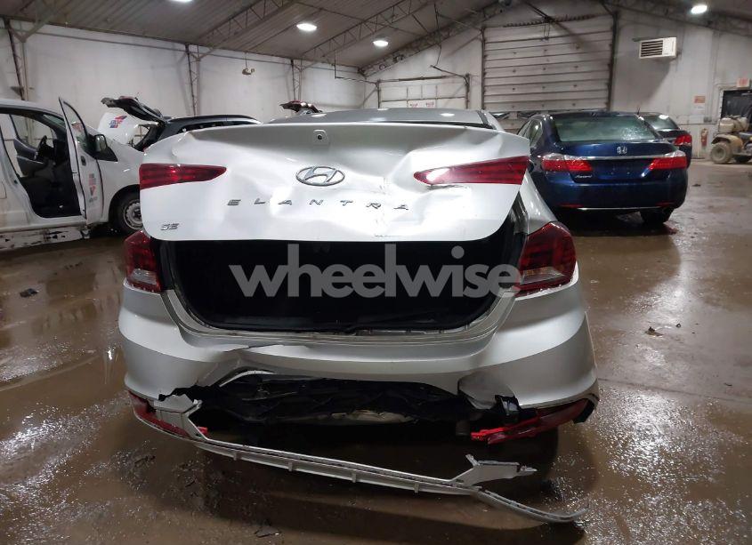 Photo 16 of 2020 Hyundai Elantra SE (VIN 5NPD74LF1LH506917)