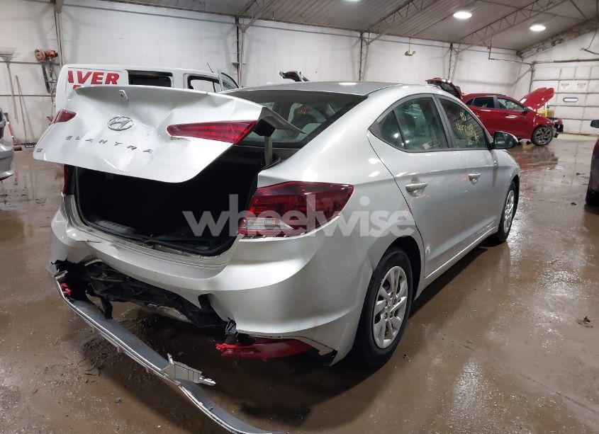 Photo 4 of 2020 Hyundai Elantra SE (VIN 5NPD74LF1LH506917)