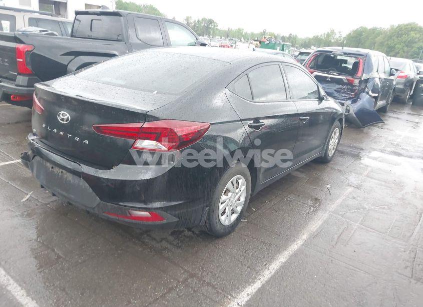 Photo 4 of 2020 Hyundai Elantra SE (VIN 5NPD74LF1LH599339)