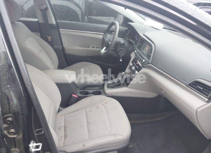 Photo 5 of 2020 Hyundai Elantra SE (VIN 5NPD74LF1LH599339)