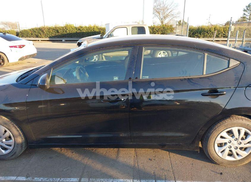 Photo 14 of 2020 Hyundai Elantra SE (VIN 5NPD74LF1LH600084)