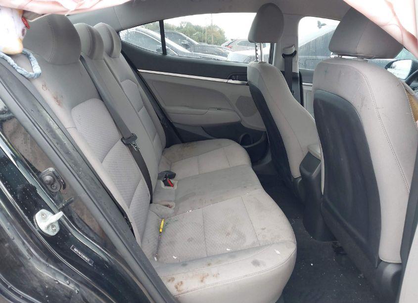 Photo 8 of 2020 Hyundai Elantra SE (VIN 5NPD74LF1LH615572)