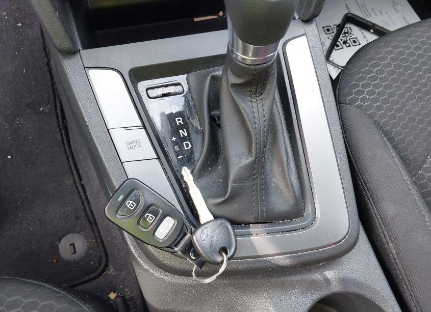 Photo 11 of 2020 Hyundai Elantra SE (VIN 5NPD74LF1LH615765)