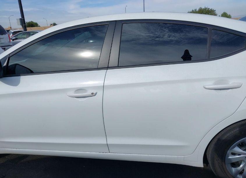 Photo 15 of 2020 Hyundai Elantra SE (VIN 5NPD74LF1LH615765)
