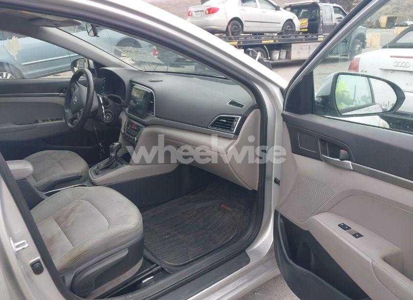 Photo 5 of 2017 Hyundai Elantra SE (VIN 5NPD74LF2HH063829)