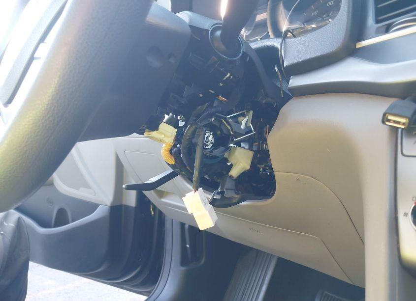 Photo 6 of 2017 Hyundai Elantra SE (VIN 5NPD74LF2HH074927)