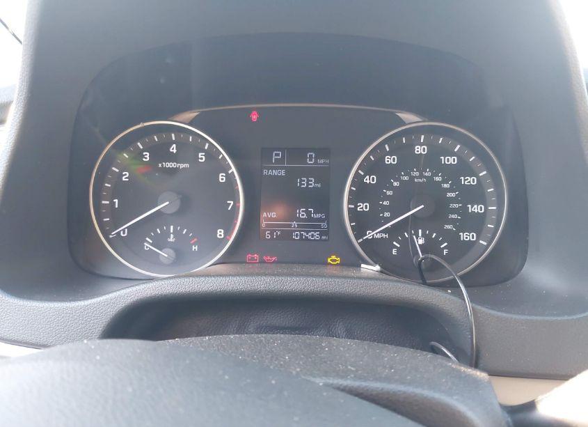 Photo 7 of 2017 Hyundai Elantra SE (VIN 5NPD74LF2HH074927)