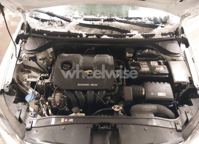 Photo 10 of 2017 Hyundai Elantra SE (VIN 5NPD74LF2HH106551)