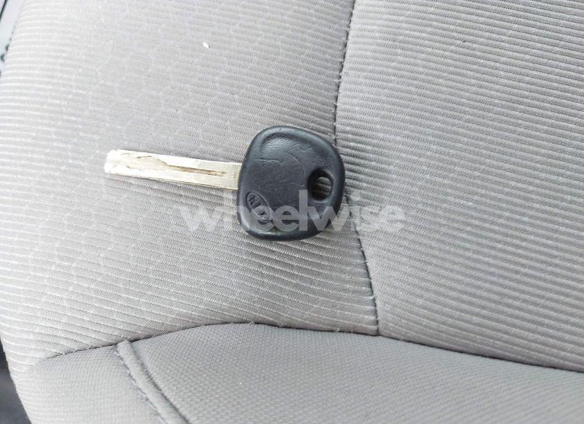 Photo 11 of 2017 Hyundai Elantra SE (VIN 5NPD74LF2HH113273)