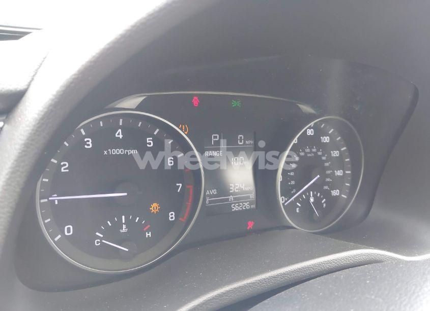 Photo 7 of 2017 Hyundai Elantra SE (VIN 5NPD74LF2HH113273)