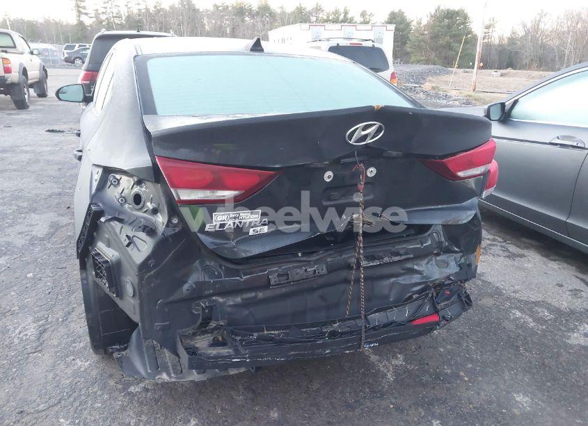 Photo 6 of 2017 Hyundai Elantra SE (VIN 5NPD74LF2HH141154)