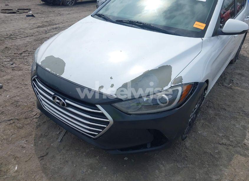 Photo 6 of 2017 Hyundai Elantra SE (VIN 5NPD74LF2HH143857)