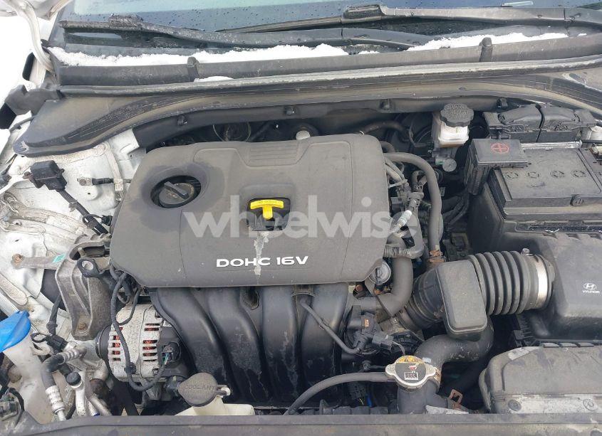 Photo 10 of 2017 Hyundai Elantra SE (VIN 5NPD74LF2HH170119)