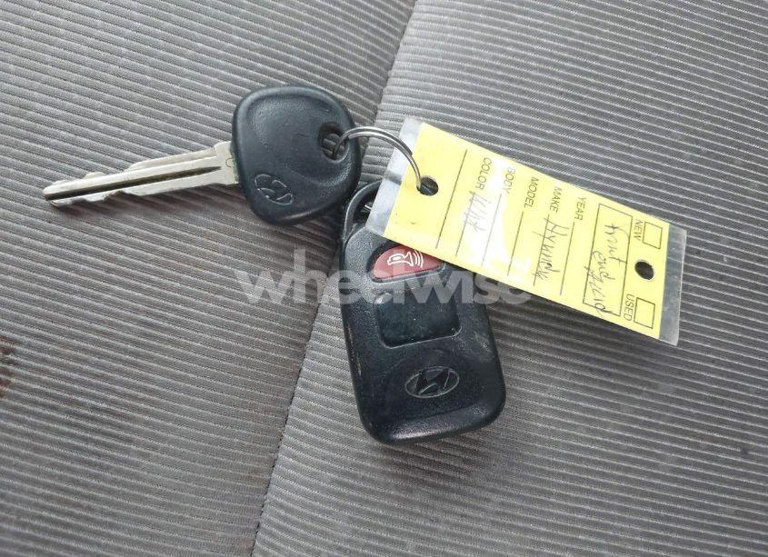 Photo 11 of 2017 Hyundai Elantra SE (VIN 5NPD74LF2HH170119)