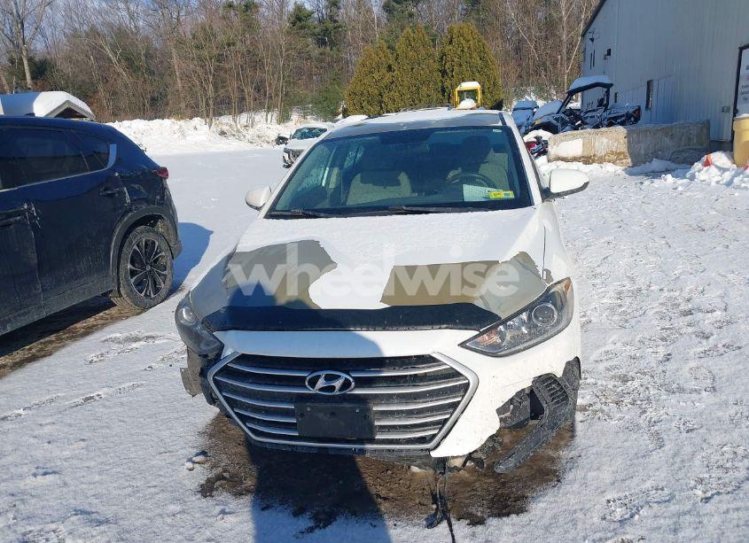 Photo 12 of 2017 Hyundai Elantra SE (VIN 5NPD74LF2HH170119)