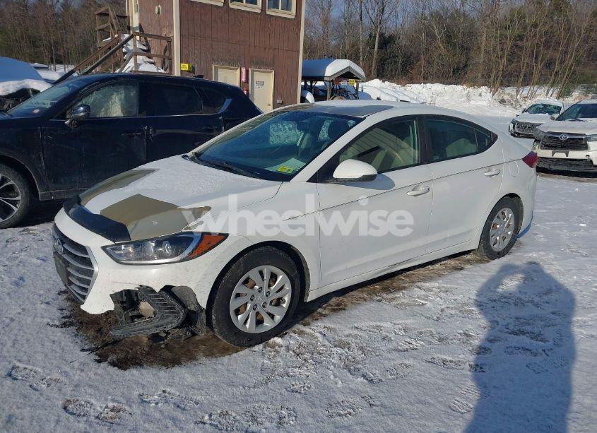 Photo 2 of 2017 Hyundai Elantra SE (VIN 5NPD74LF2HH170119)