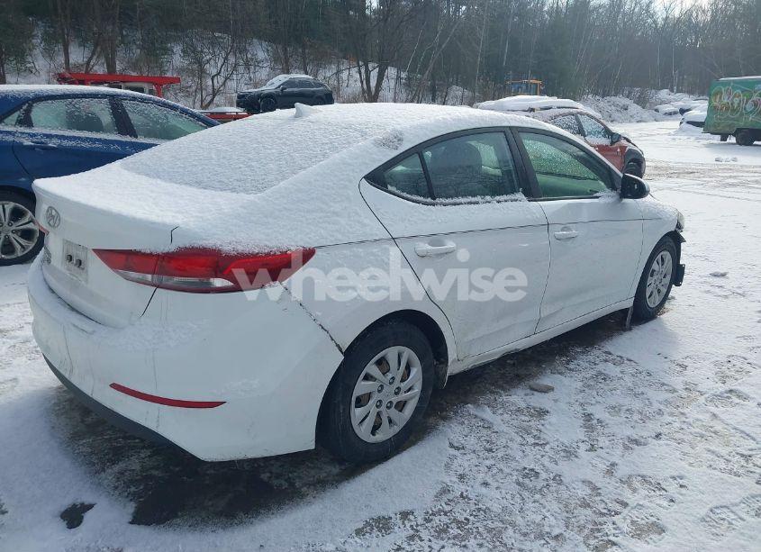 Photo 4 of 2017 Hyundai Elantra SE (VIN 5NPD74LF2HH170119)