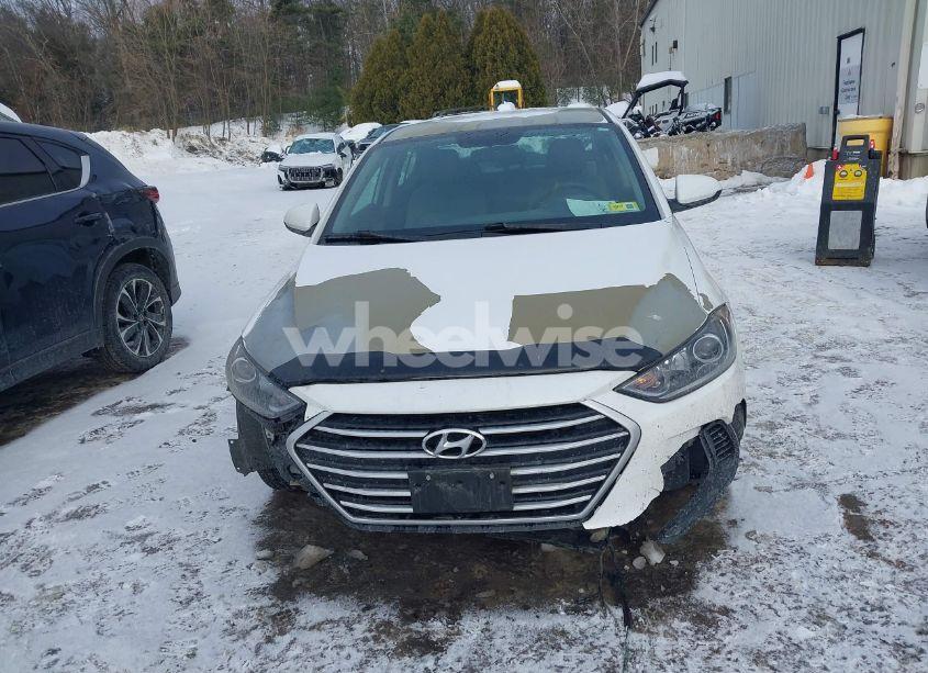 Photo 6 of 2017 Hyundai Elantra SE (VIN 5NPD74LF2HH170119)