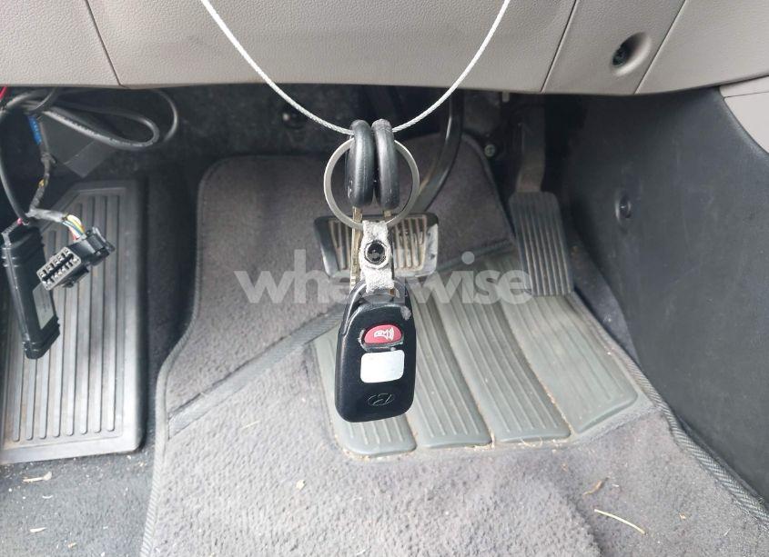 Photo 11 of 2017 Hyundai Elantra SE (VIN 5NPD74LF2HH172632)