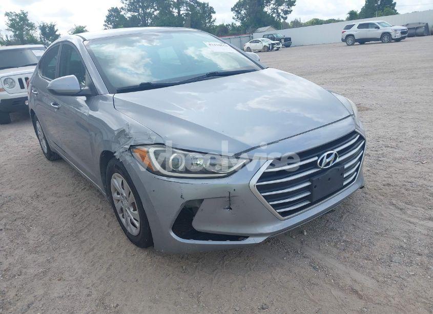 Photo 6 of 2017 Hyundai Elantra SE (VIN 5NPD74LF2HH172632)