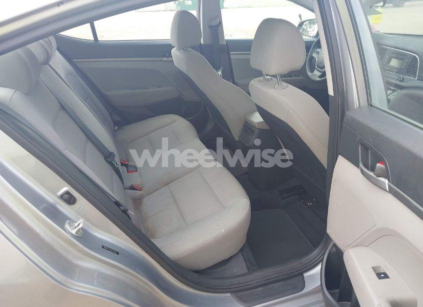 Photo 8 of 2017 Hyundai Elantra SE (VIN 5NPD74LF2HH172632)