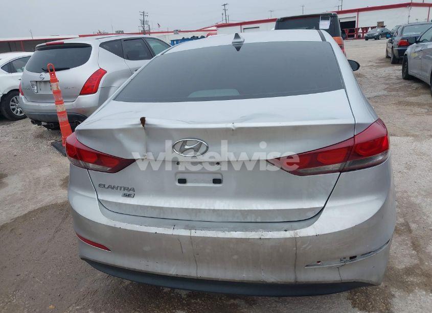 Photo 16 of 2017 Hyundai Elantra SE (VIN 5NPD74LF2HH176745)