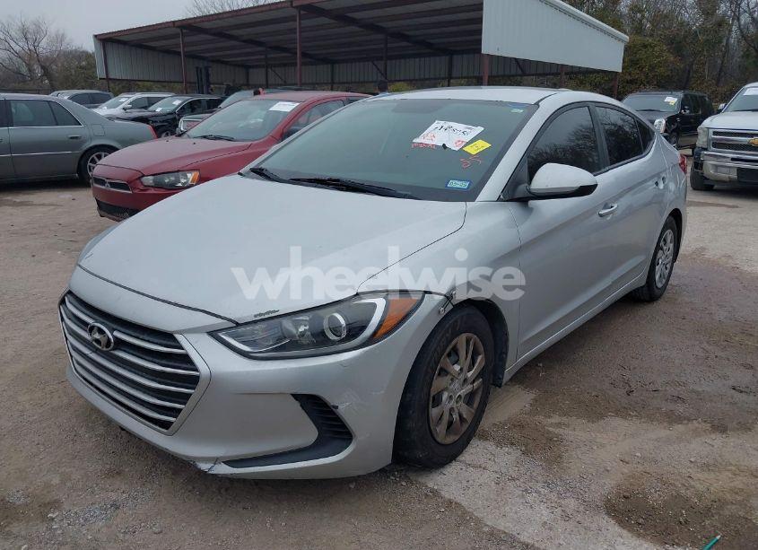Photo 2 of 2017 Hyundai Elantra SE (VIN 5NPD74LF2HH176745)