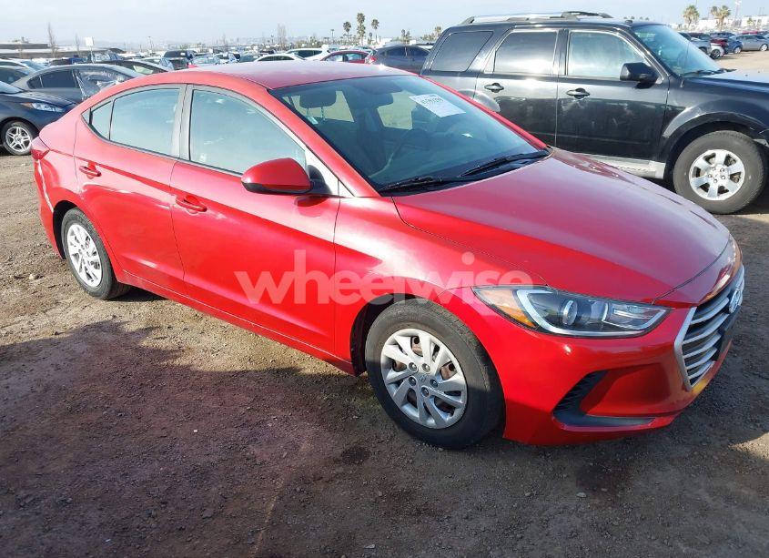 2017 Hyundai Elantra SE (VIN 5NPD74LF2HH204334) main photo