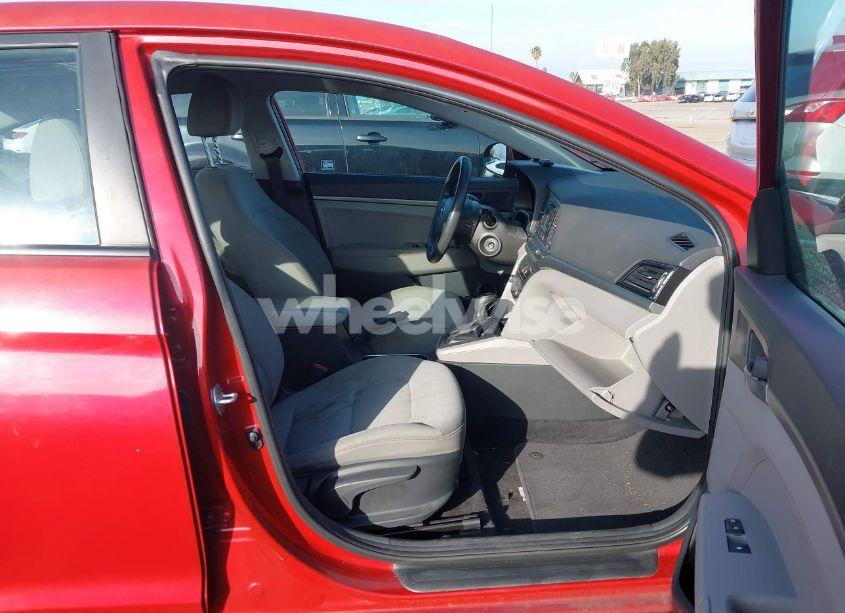 Photo 5 of 2017 Hyundai Elantra SE (VIN 5NPD74LF2HH204334)