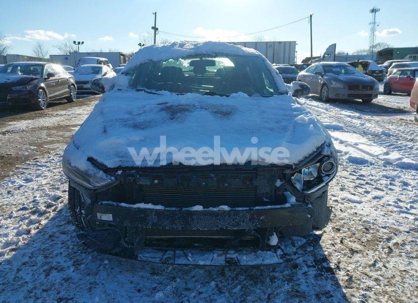 Photo 11 of 2018 Hyundai Elantra SE (VIN 5NPD74LF2JH242796)