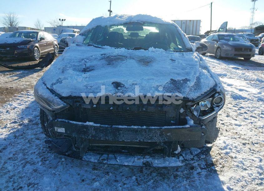 Photo 6 of 2018 Hyundai Elantra SE (VIN 5NPD74LF2JH242796)