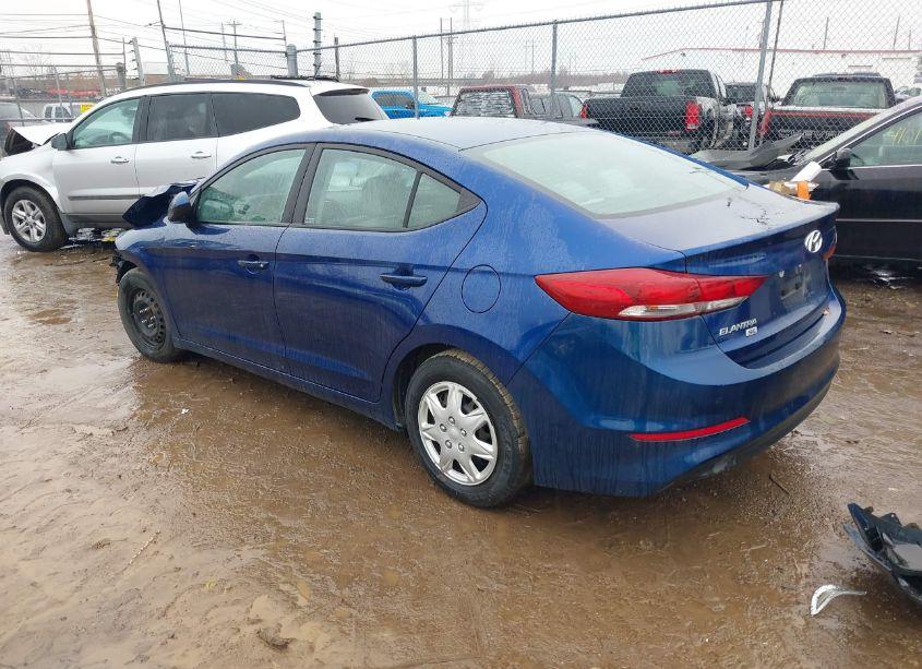 Photo 3 of 2018 Hyundai Elantra SE (VIN 5NPD74LF2JH275944)