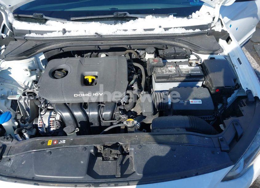 Photo 10 of 2018 Hyundai Elantra SE (VIN 5NPD74LF2JH375946)