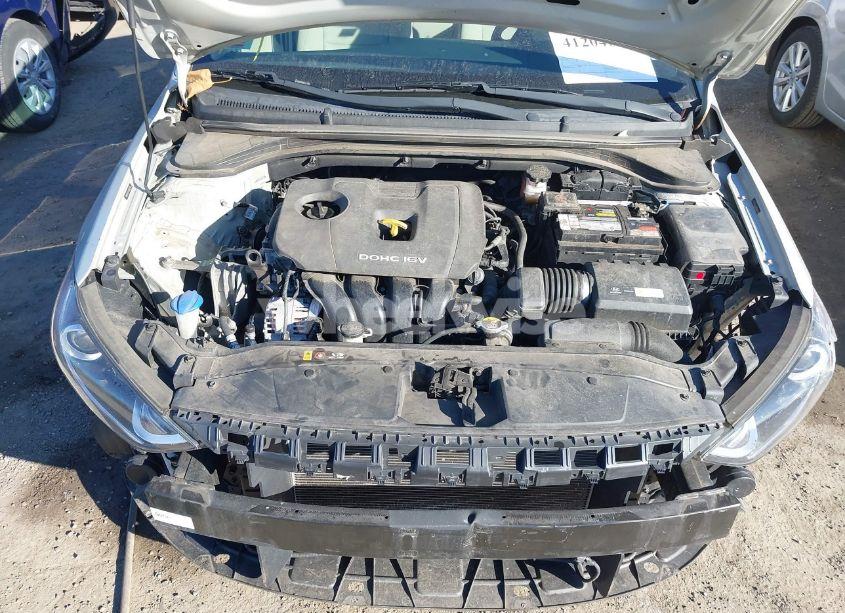 Photo 10 of 2018 Hyundai Elantra SE (VIN 5NPD74LF2JH388230)