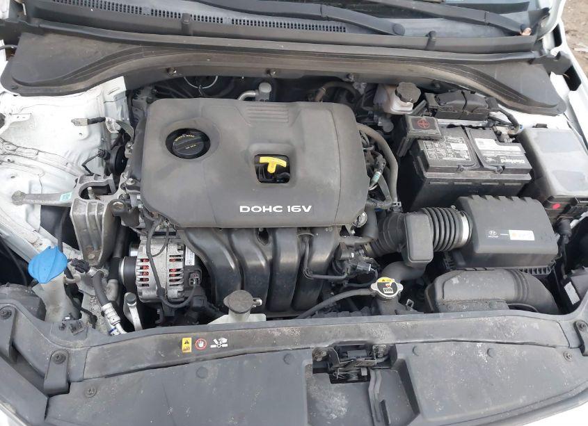 Photo 10 of 2018 Hyundai Elantra SE (VIN 5NPD74LF2JH402384)