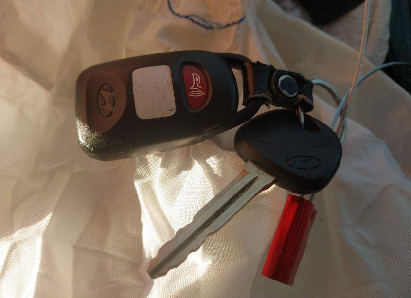 Photo 11 of 2019 Hyundai Elantra SE (VIN 5NPD74LF2KH497207)