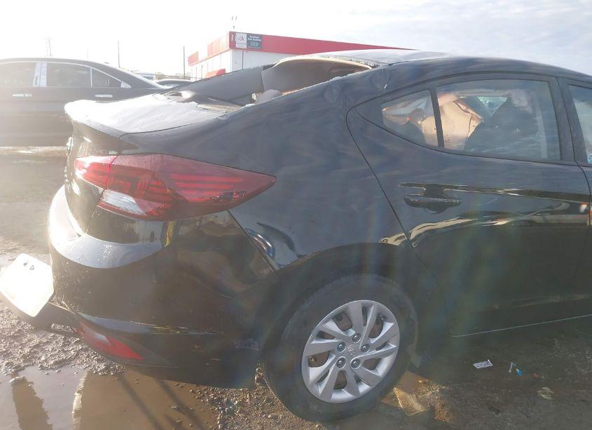 Photo 13 of 2019 Hyundai Elantra SE (VIN 5NPD74LF2KH497207)