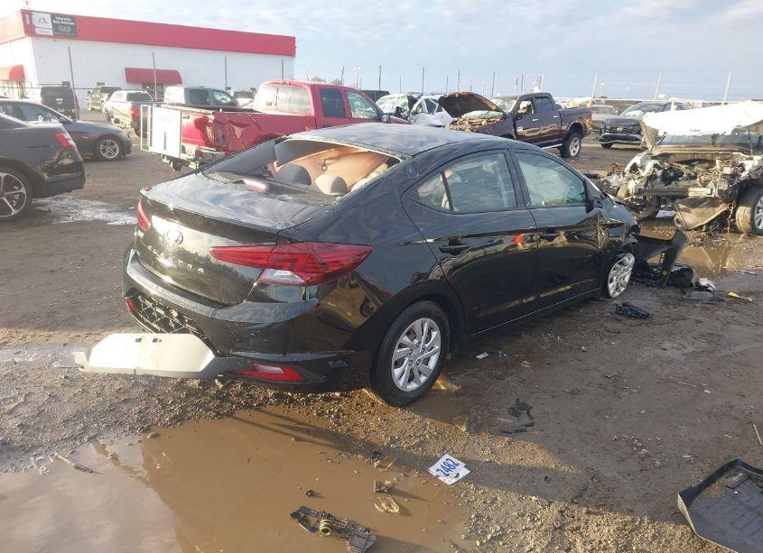 Photo 4 of 2019 Hyundai Elantra SE (VIN 5NPD74LF2KH497207)