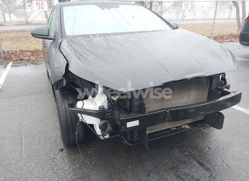 Photo 12 of 2020 Hyundai Elantra SE (VIN 5NPD74LF2LH532586)