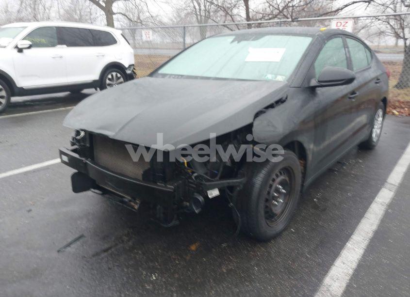 Photo 6 of 2020 Hyundai Elantra SE (VIN 5NPD74LF2LH532586)