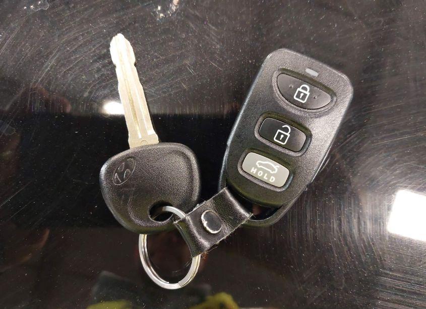 Photo 11 of 2020 Hyundai Elantra SE (VIN 5NPD74LF2LH604788)