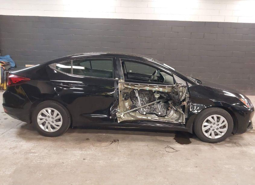 Photo 6 of 2020 Hyundai Elantra SE (VIN 5NPD74LF2LH604788)