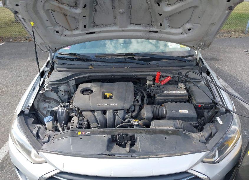 Photo 10 of 2017 Hyundai Elantra SE (VIN 5NPD74LF3HH065279)