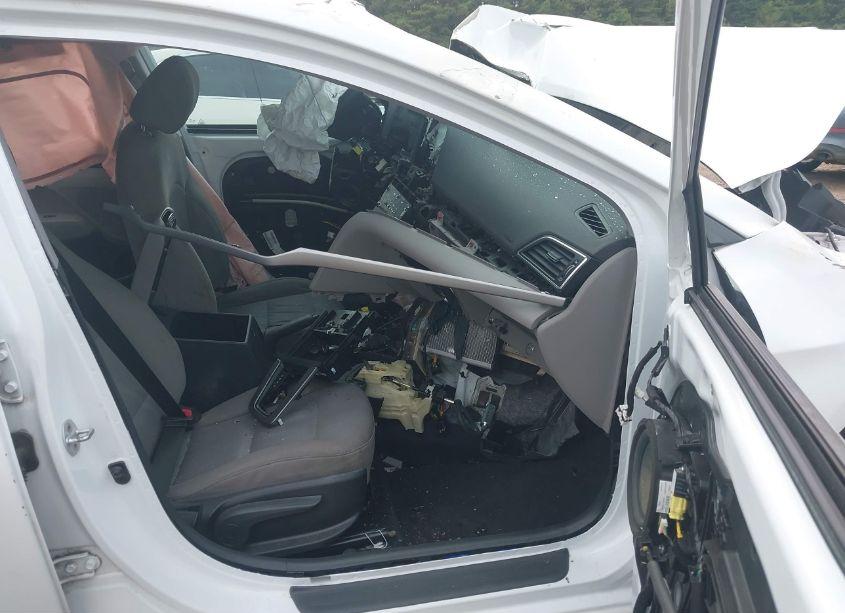 Photo 5 of 2017 Hyundai Elantra SE (VIN 5NPD74LF3HH102587)