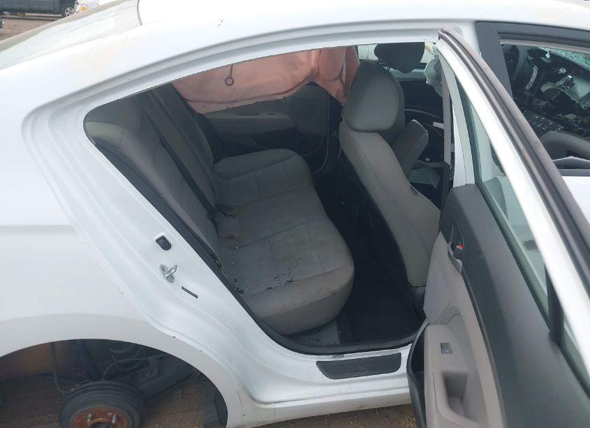 Photo 8 of 2017 Hyundai Elantra SE (VIN 5NPD74LF3HH102587)