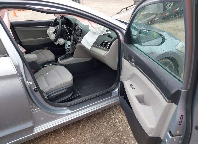 Photo 5 of 2017 Hyundai Elantra SE (VIN 5NPD74LF3HH103142)