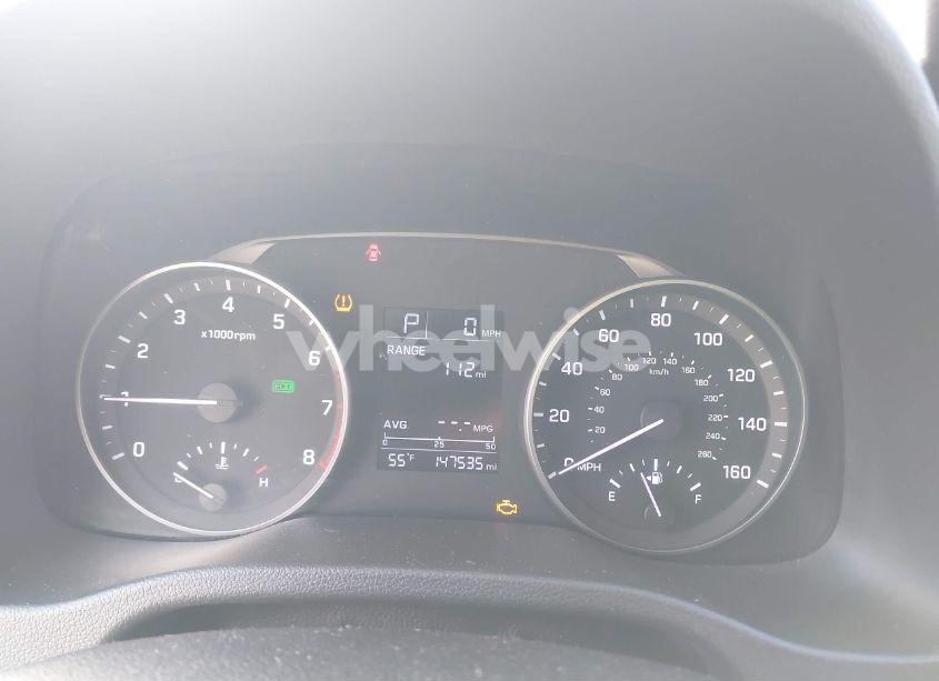 Photo 7 of 2017 Hyundai Elantra SE (VIN 5NPD74LF3HH112164)