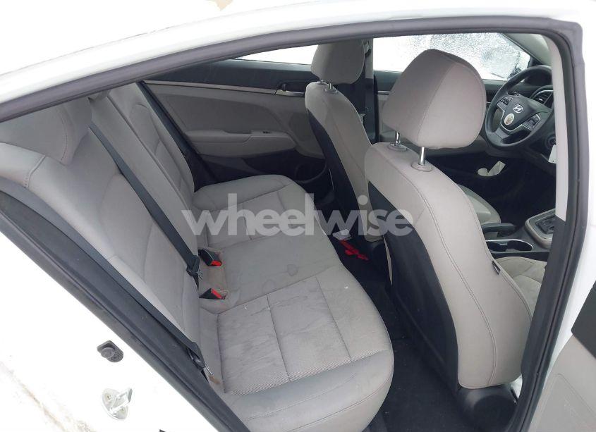 Photo 8 of 2017 Hyundai Elantra SE (VIN 5NPD74LF3HH147173)